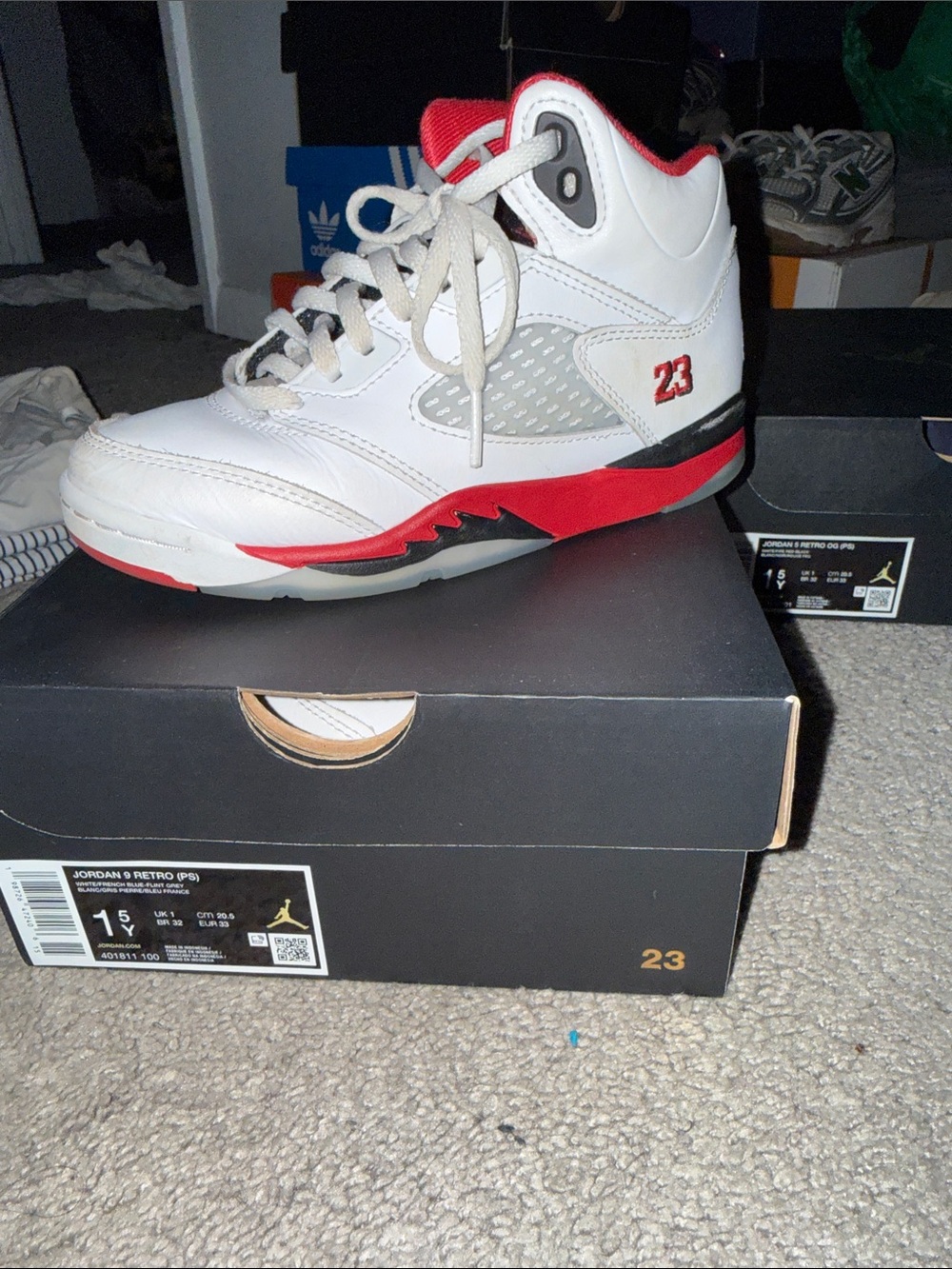 Jordan Retro White/Red/Black Men's Sneaker